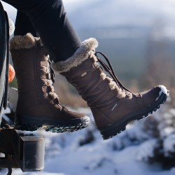 Snow Boots